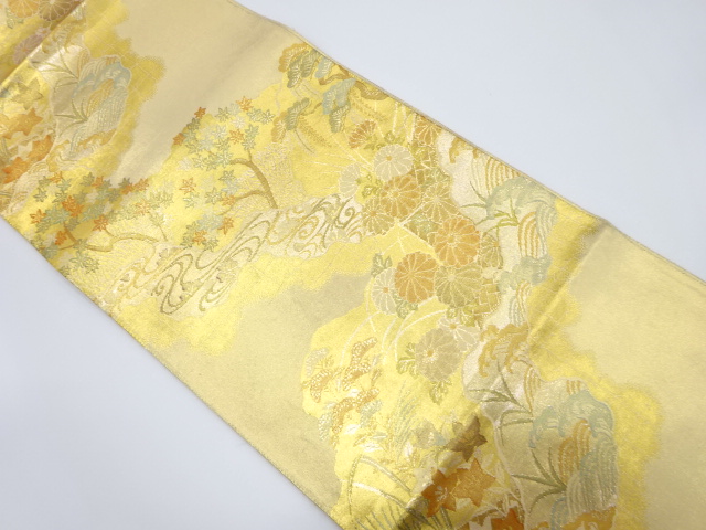 道長取りに松・紅葉・菊模様織り出し袋帯